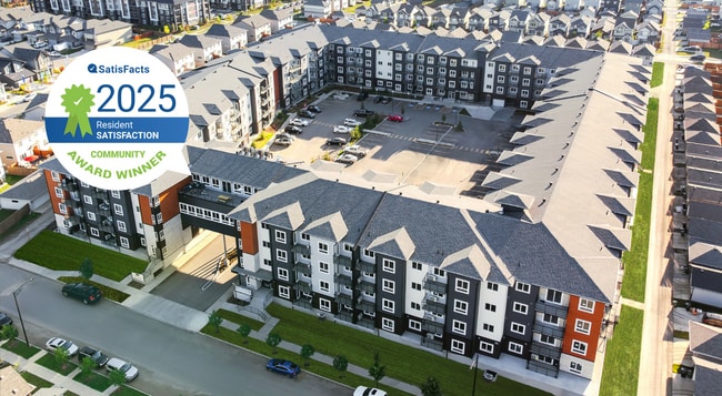 Building Photo - Henday Suites