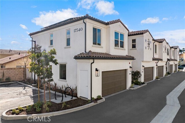 Building Photo - 17540 Cameron Lane