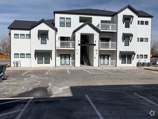 Building Photo - 5250 W Arizona Ave