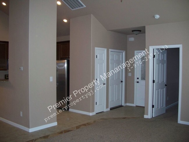 Building Photo - 651 Copper Canyon Dr