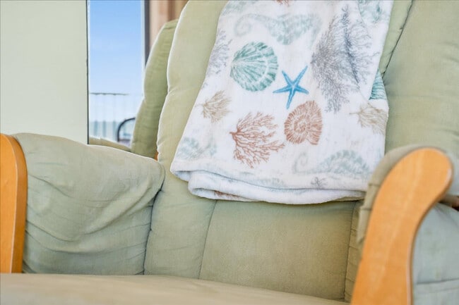 Foto del edificio - 1733 Sea Fair Dr