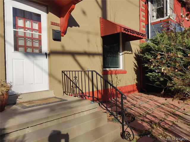 Building Photo - 2323 E 12th Ave