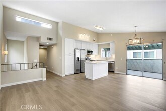 Building Photo - 8353 Sunset Trail Pl