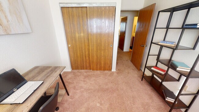 Foto del edificio - 1096 Sitting Bull Ct