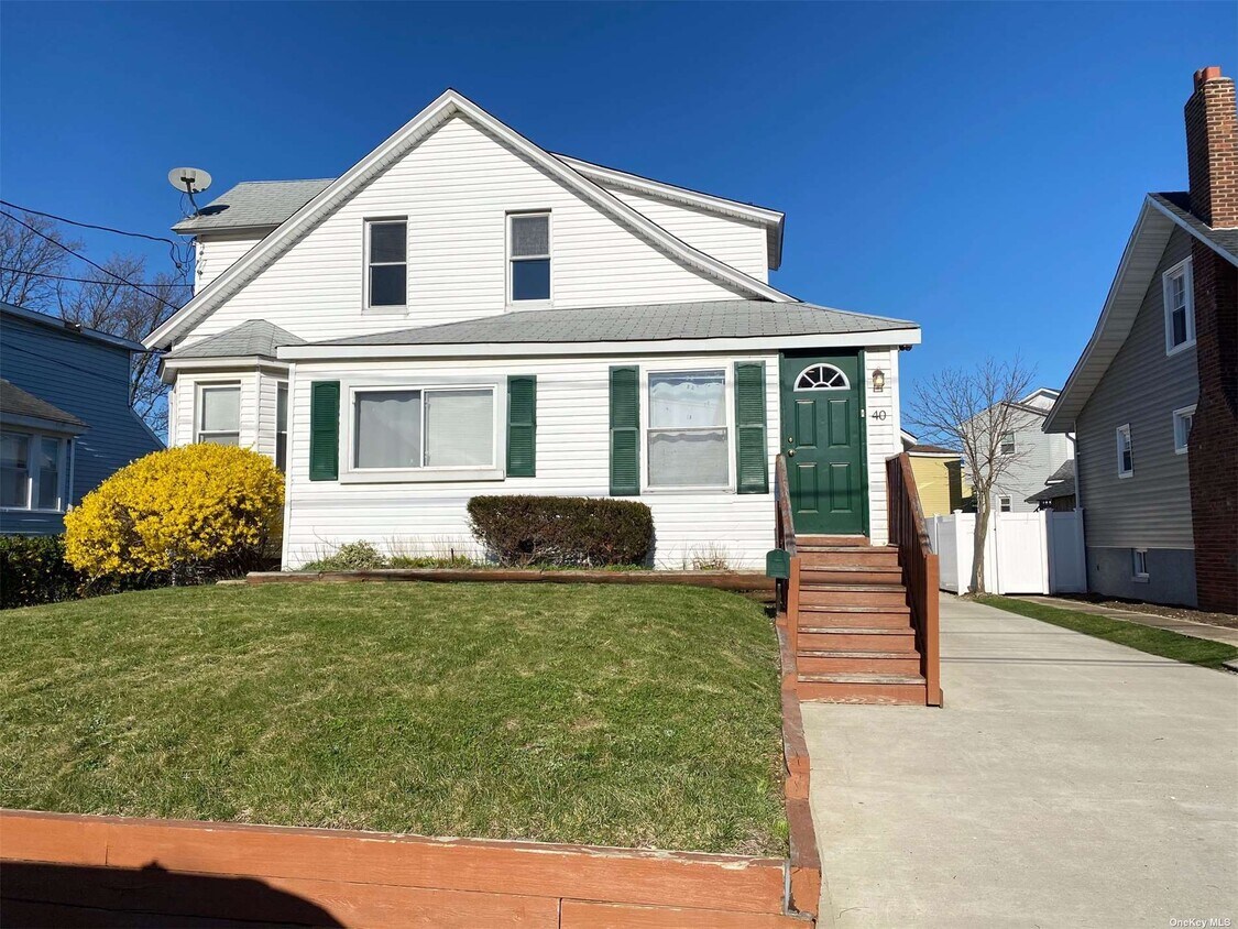 40 Morton Ave