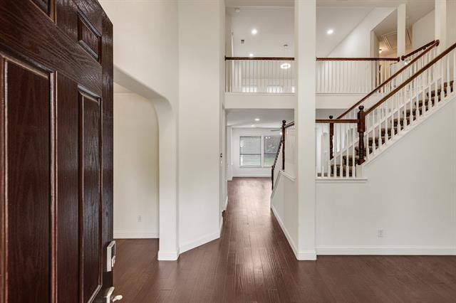 Foto del edificio - 5555 Sky Ridge Dr