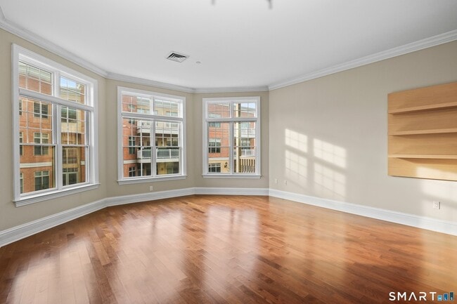 Foto del edificio - 50 Stone Ridge Way