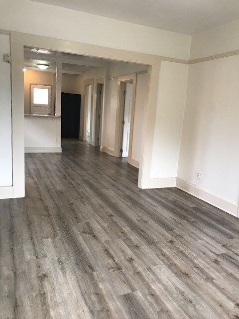 living room looking towards bedrooms - 2170 Harrison Ave