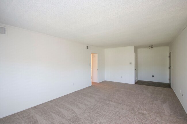 Foto del edificio - 266 S Madison Ave