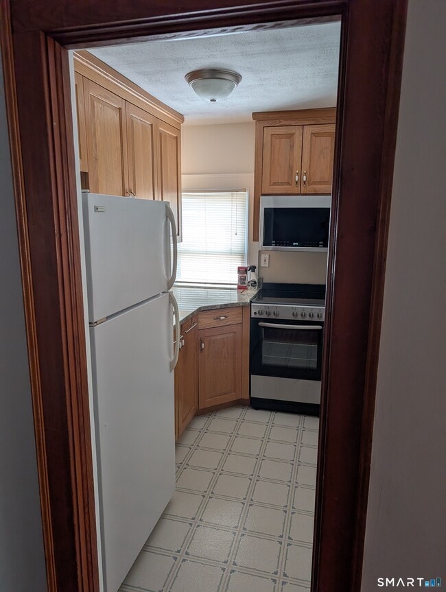 Building Photo - 50 Bretton Rd