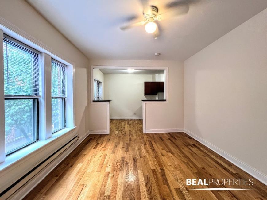 Primary Photo - 1 bedroom in CHICAGO IL 60613