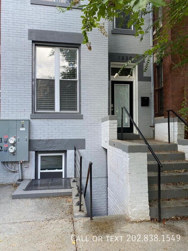Foto principal - 1330 Fairmont St NW