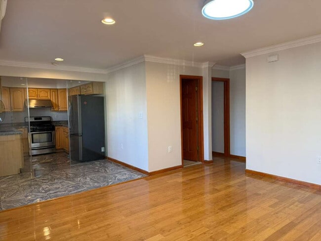 Photo - 120-01 20th Ave Townhome