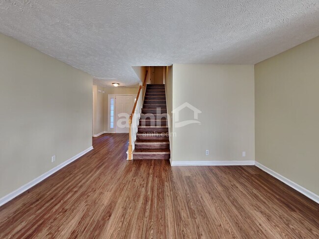 Building Photo - 803 Buckhaven Dr