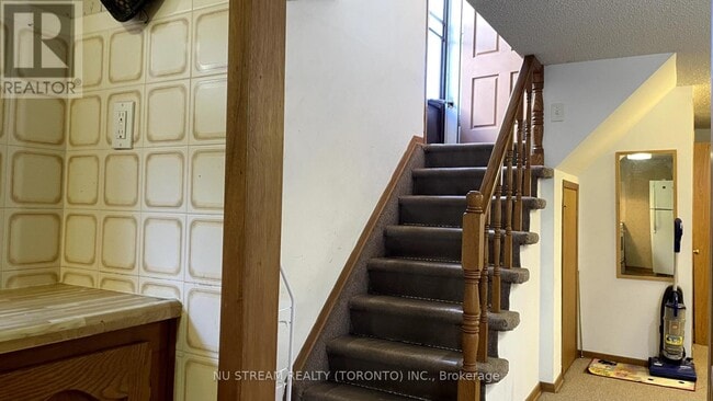 Building Photo - 80 Pitfield Rd