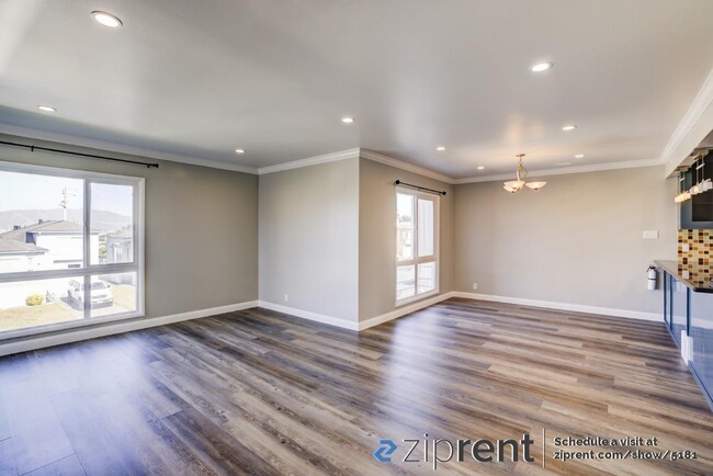 Foto del edificio - 1002 S Mayfair Ave