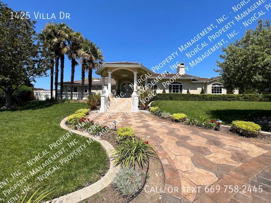 Foto principal - 1425 Villa Dr