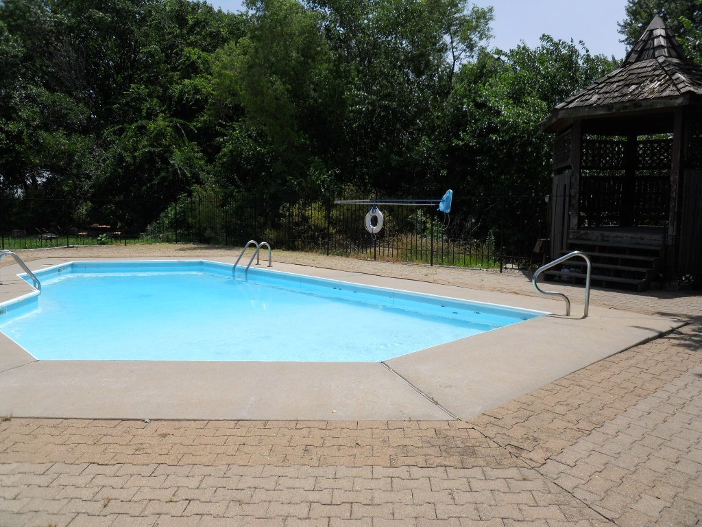 Foto del edificio - 1339 Westbrooke Street, Lawrence, KS 66049...