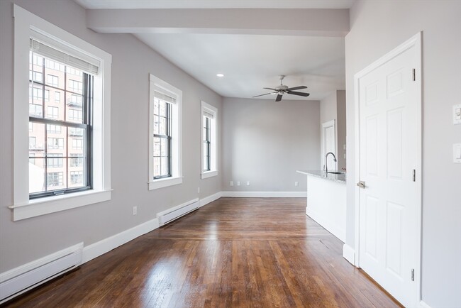 Foto del edificio - 534 Tremont St