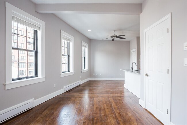 Foto del edificio - 534 Tremont St