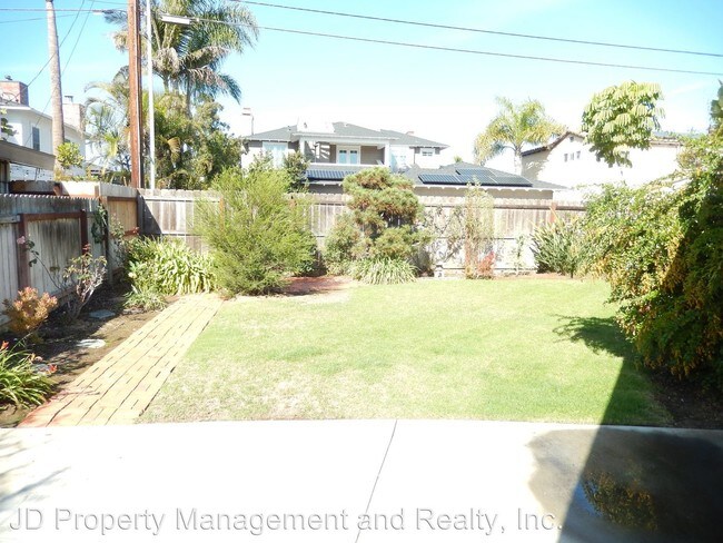 Building Photo - 4 br, 2 bath House - 31 Ocean Ct.