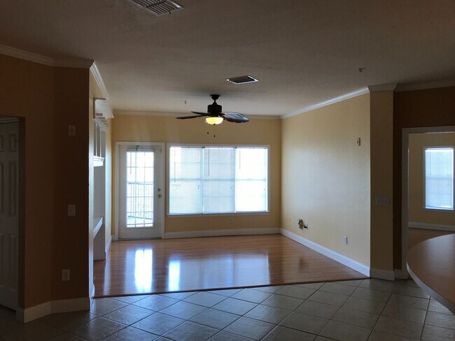 Foto del edificio - 3593CR#431(75)