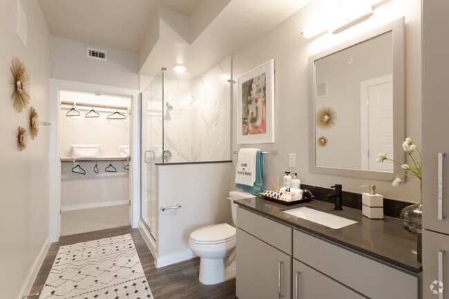 1HAB, 1BA - 688 ft² - A2 - BAÑO - Amelia at Farmers Market