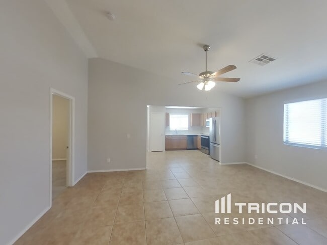 Building Photo - 6837 W Gary Way