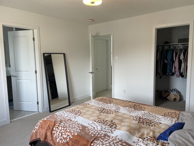 Building Photo - 287 Fountainhead Dr