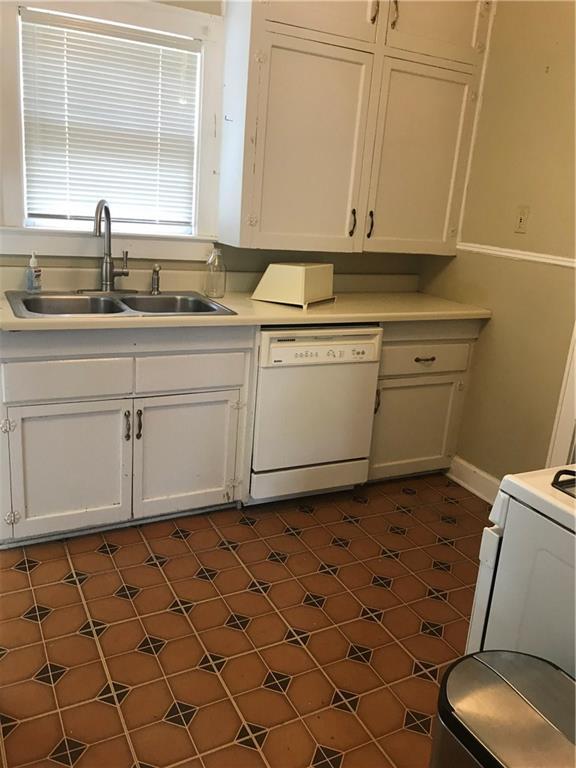 Foto del edificio - 515 E Live Oak St