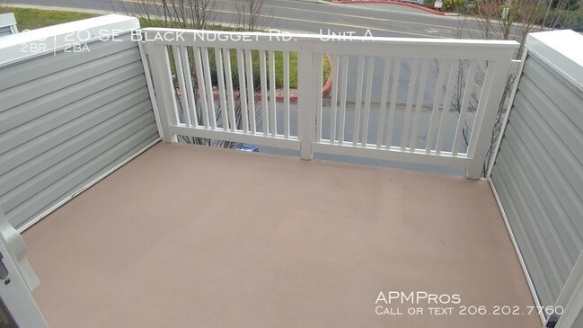 Building Photo - Available NOW and will not last !!