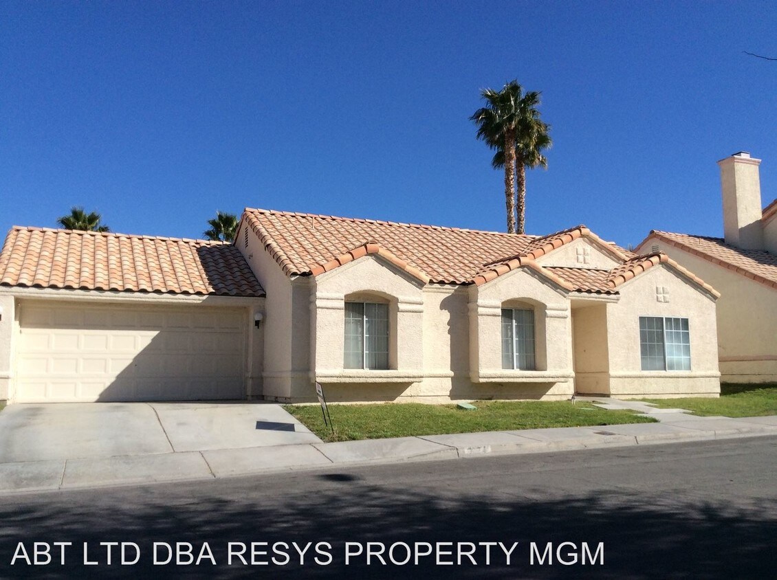 Primary Photo - 3024 Treasure Island Rd