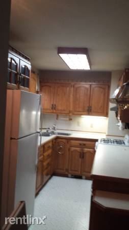 Foto del edificio - 1621 Weeks Ave