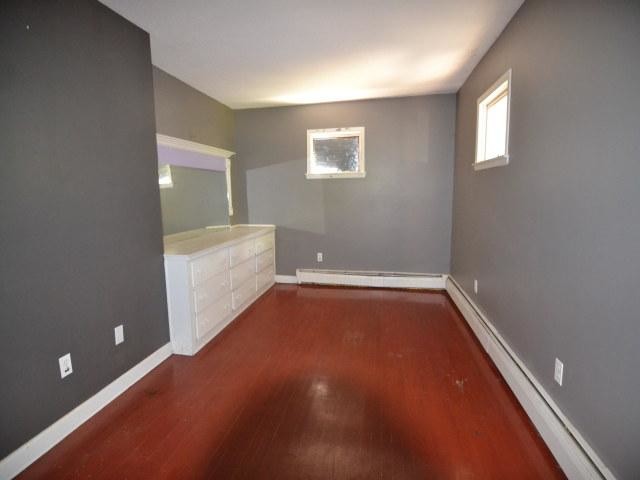 Building Photo - 3 bedroom in Burlington CT 06013