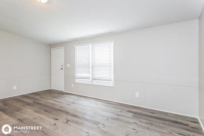 Building Photo - 2318 Blair Dr, Hillsborough, NC 27278