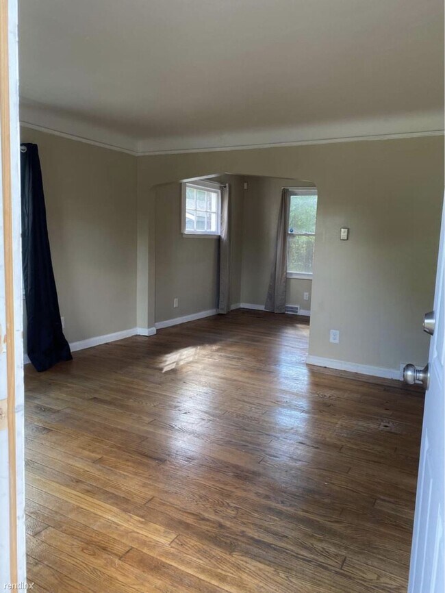 Foto del edificio - 2 br, 1 bath House - 20229 Meyers Rd Meyers