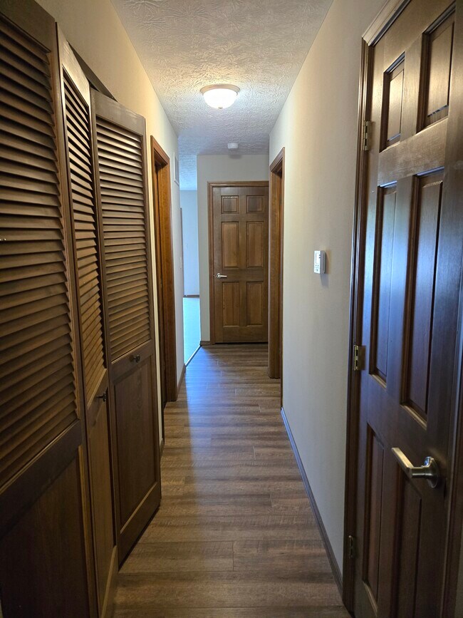 Building Photo - 1219 Woodbridge St