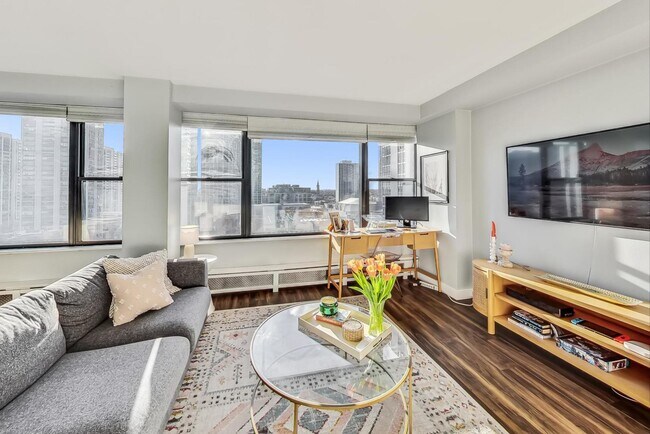 Foto del edificio - 1540 N State Pkwy