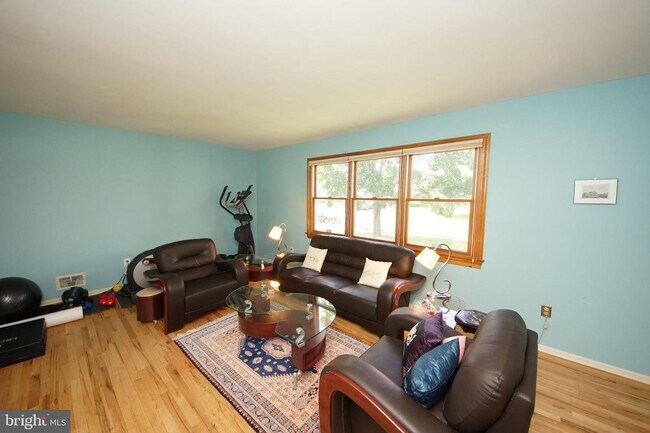 Building Photo - 8 Terrapin Ln