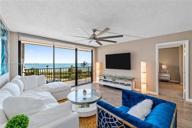 Foto del edificio - 300 Ocean Trail Way