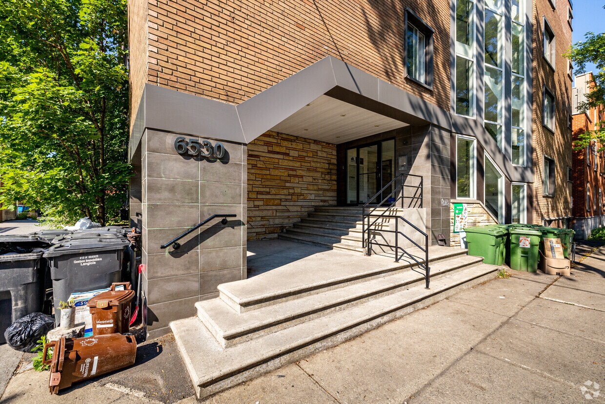 Photo du bâtiment - 6530 Rue Boyer