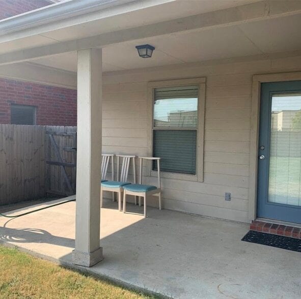 Foto del edificio - 3321 Truman St