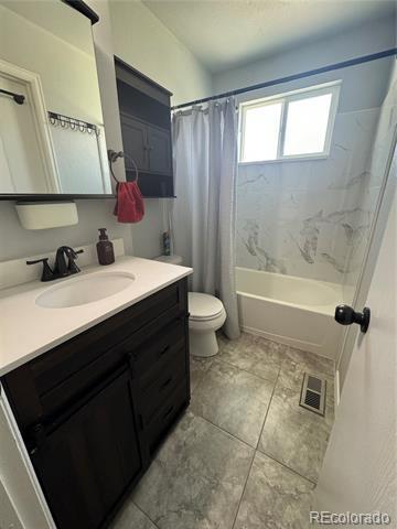 Foto del edificio - 4840 Ridenour Dr