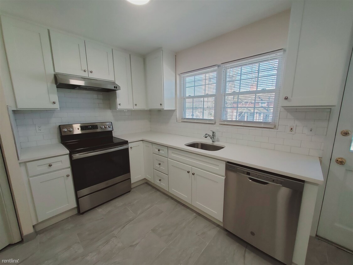 2 br, 1 bath Condo - 1307 Hope St Unit 5 - Condo for Rent in Stamford ...