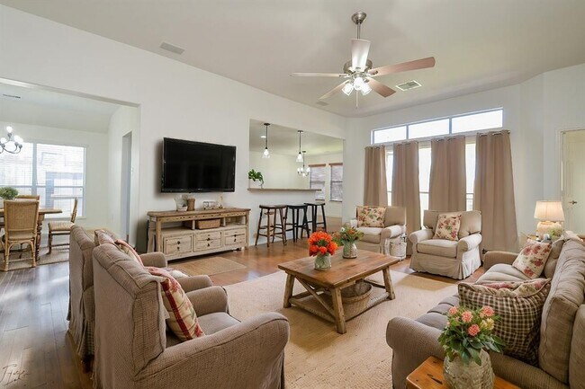 Foto del edificio - 17722 Meadow Crossing Ln