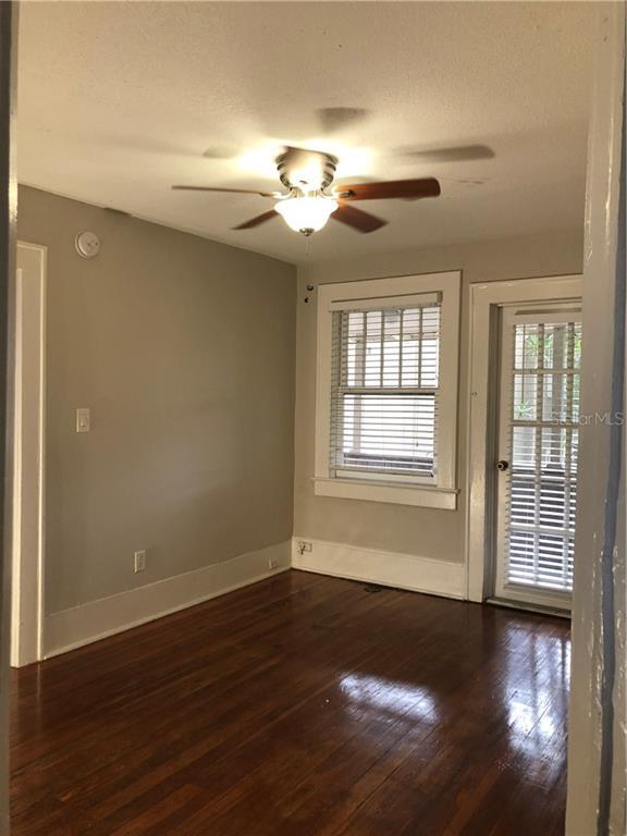 Foto del edificio - 624 E Anderson St