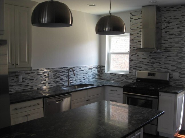 Foto del edificio - 5260 Butler St