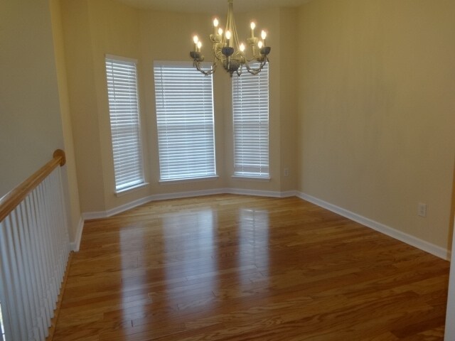 Building Photo - 5552 Craftwood Dr