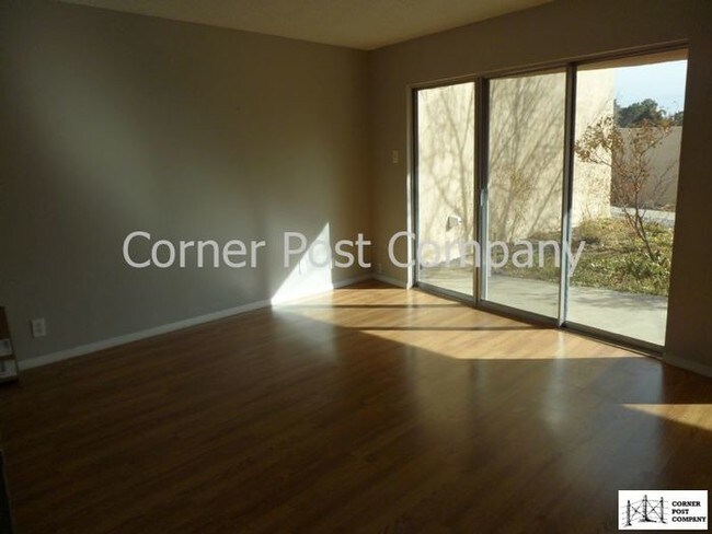 Foto del edificio - Ground Floor 1 Bedroom Condo