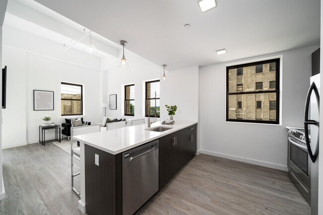 Building Photo - 201 Cornelison Ave